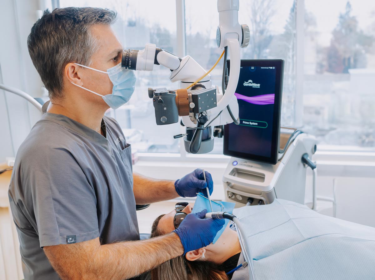 Retraitement de canal chez Endodontie Montérégie, à Saint-Hubert.