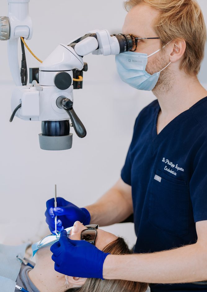 Traitement de canal à la clinique Endodontie Montérégie, située à Saint-Hubert.